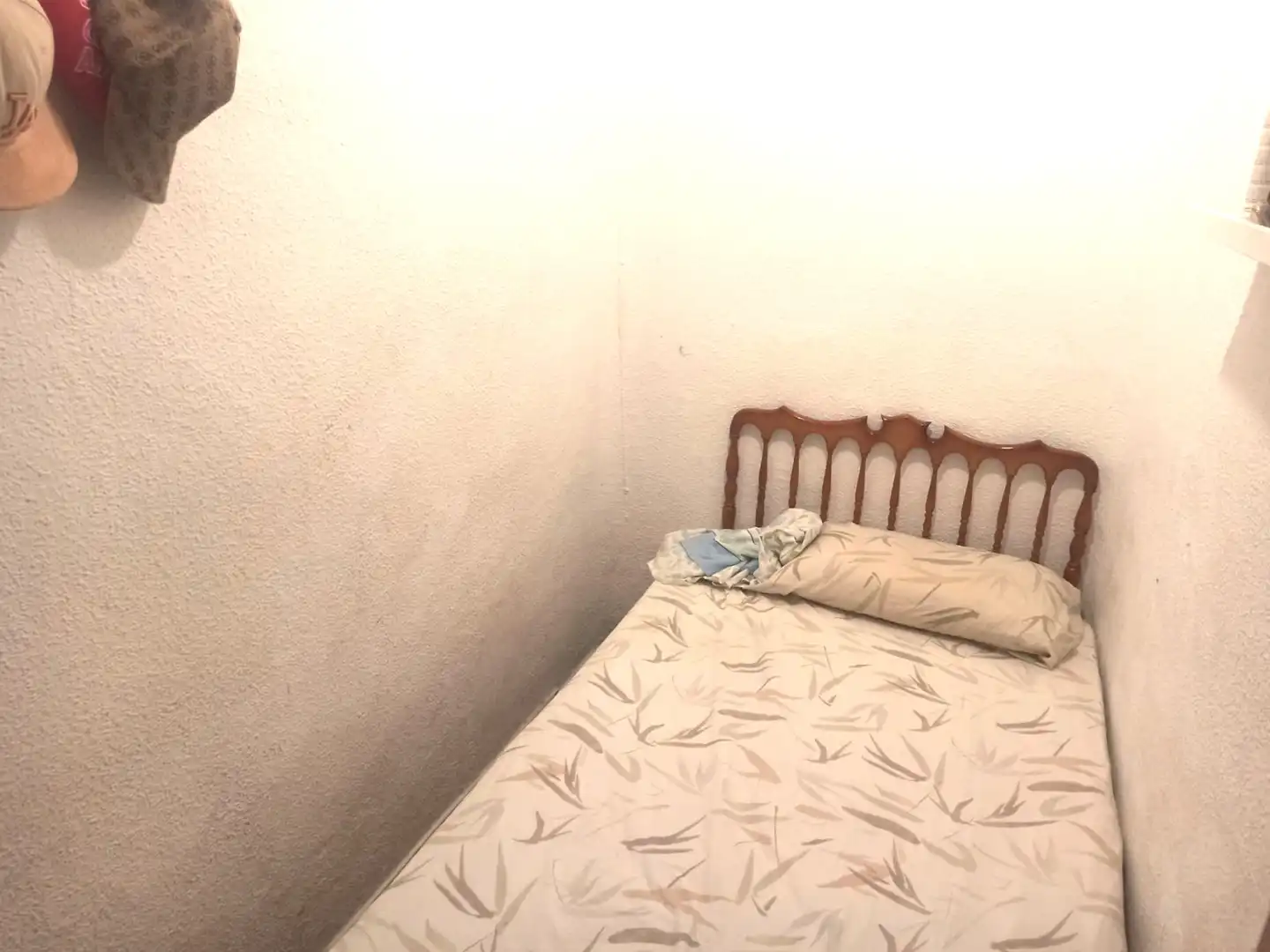 Bedroom of Apartments for sale in Madrid  with Air Conditioner, Washing machine and Microwave