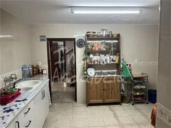 Cuina de Casa adosada en venda en Alcalá la Real amb Traster