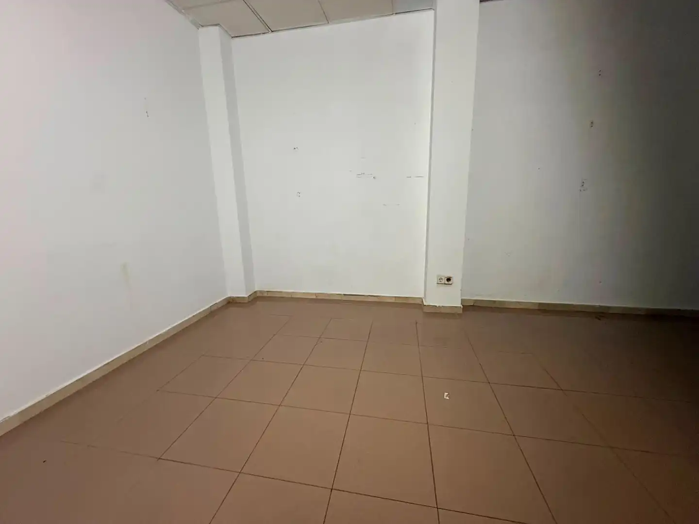 Local comercial en venta en Montigalà - Sant Crist, imagen 18