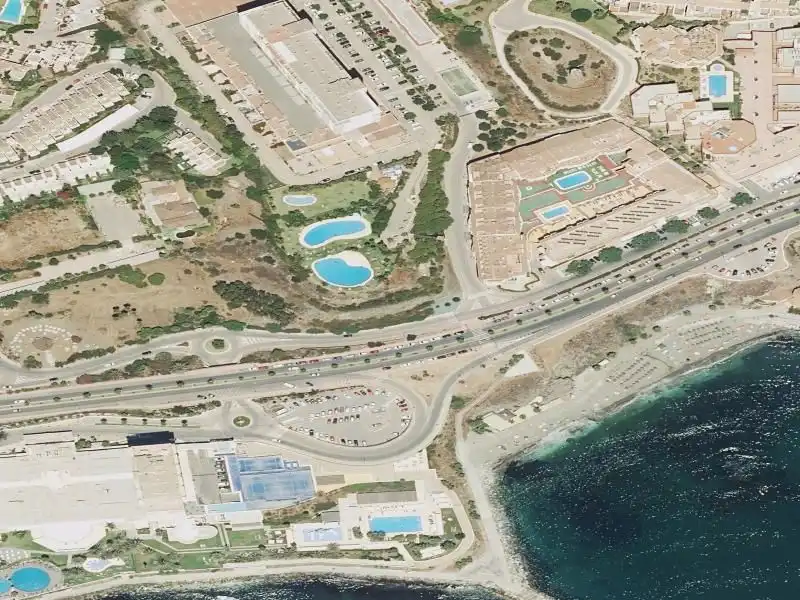 Außenansicht von Gebäude zum Verkauf in Benalmádena