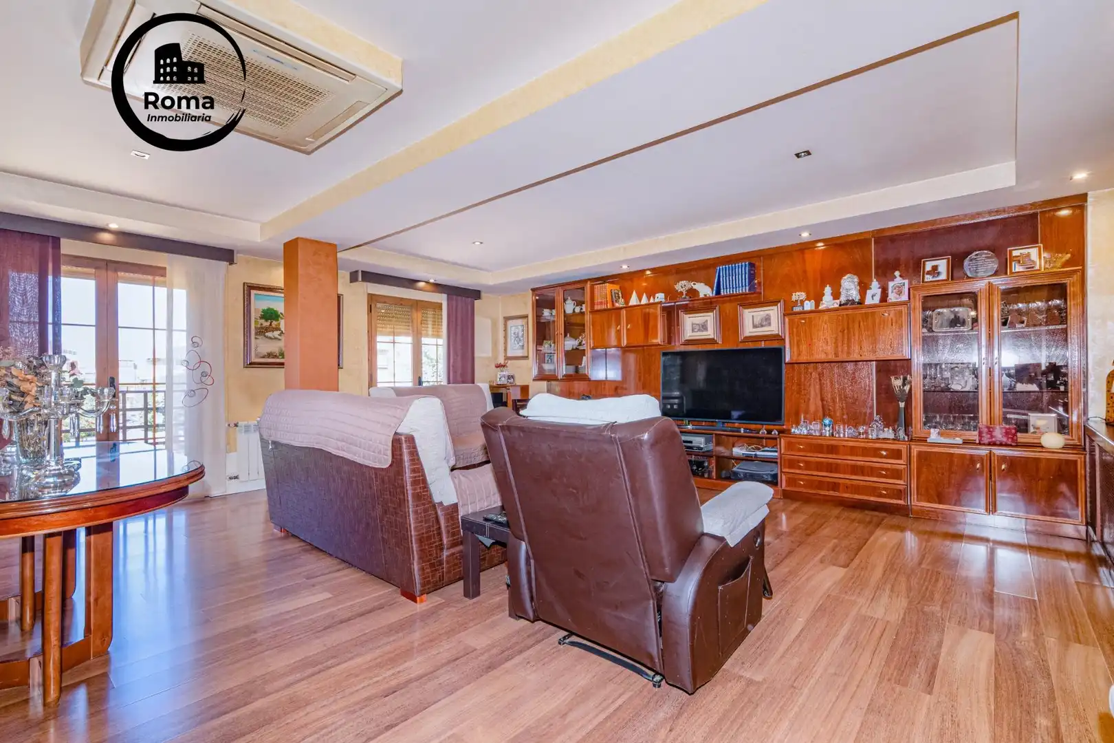Wohnzimmer von Einfamilien-Reihenhaus zum Verkauf in Granada mit Klimaanlage, Terrasse und Möbliert