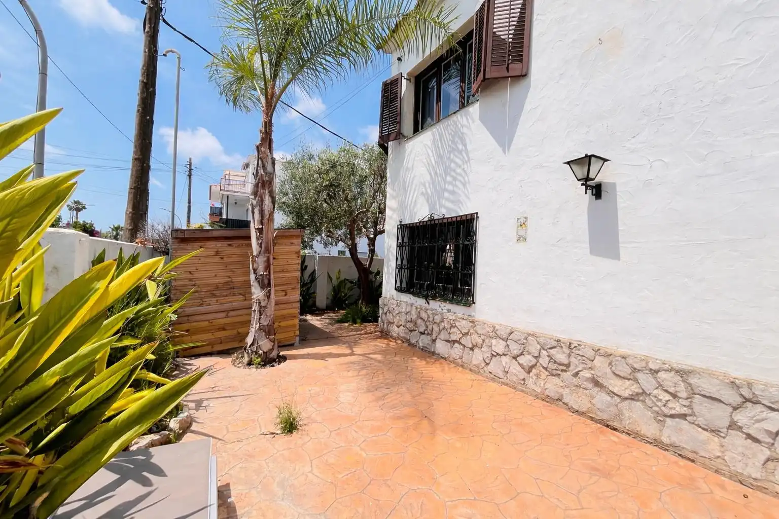 Exterior view of Houses for sale in Sant Pere de Ribes  with Private garden and Terrace