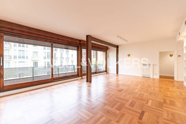 Apartamento en Alquiler en Castellana