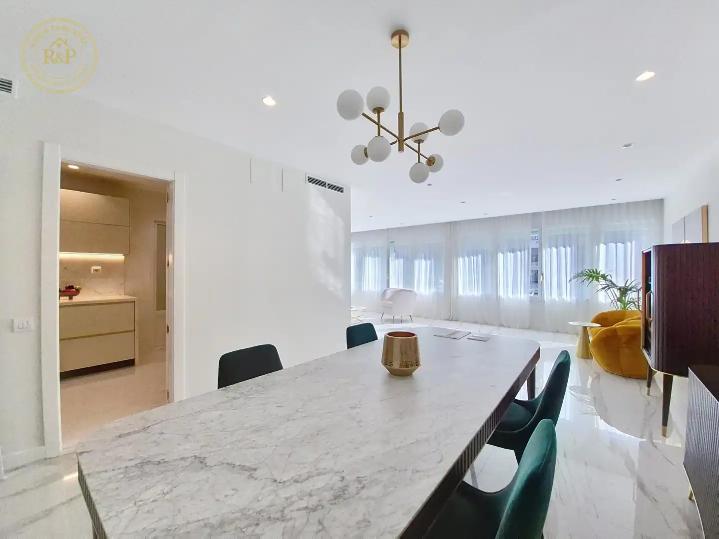 Dining room of Flat for sale in Barcelona  with Heating, Storage room and Swimming Pool