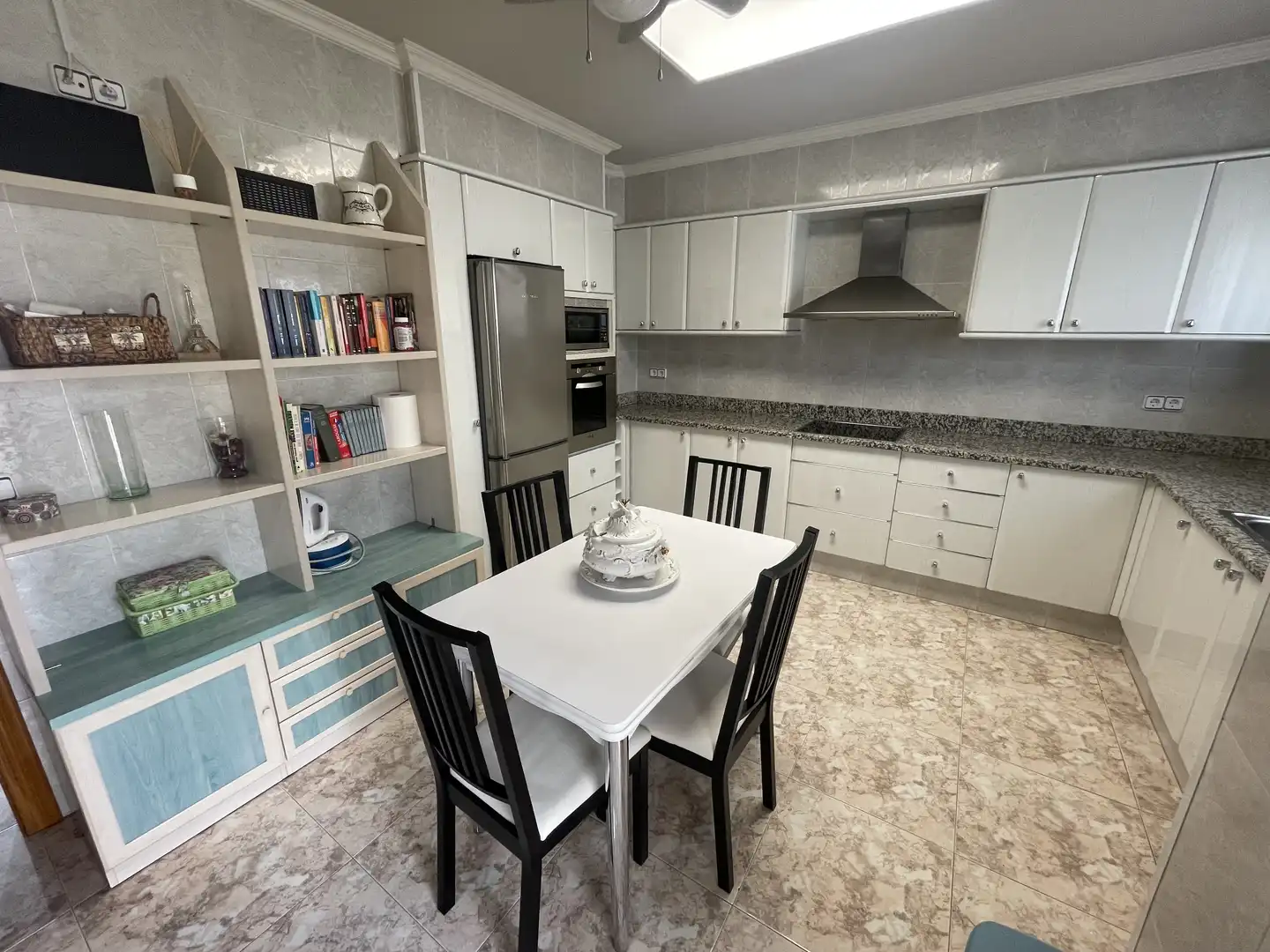 Kitchen of Houses for sale in Olot  with Air Conditioner, Heating and Private garden