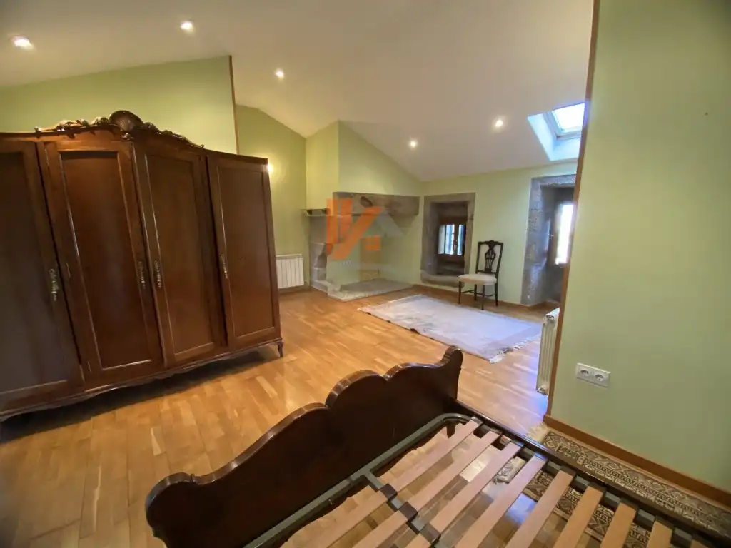 Casa o chalet de alquiler en Santiago de Compostela  con Amueblado