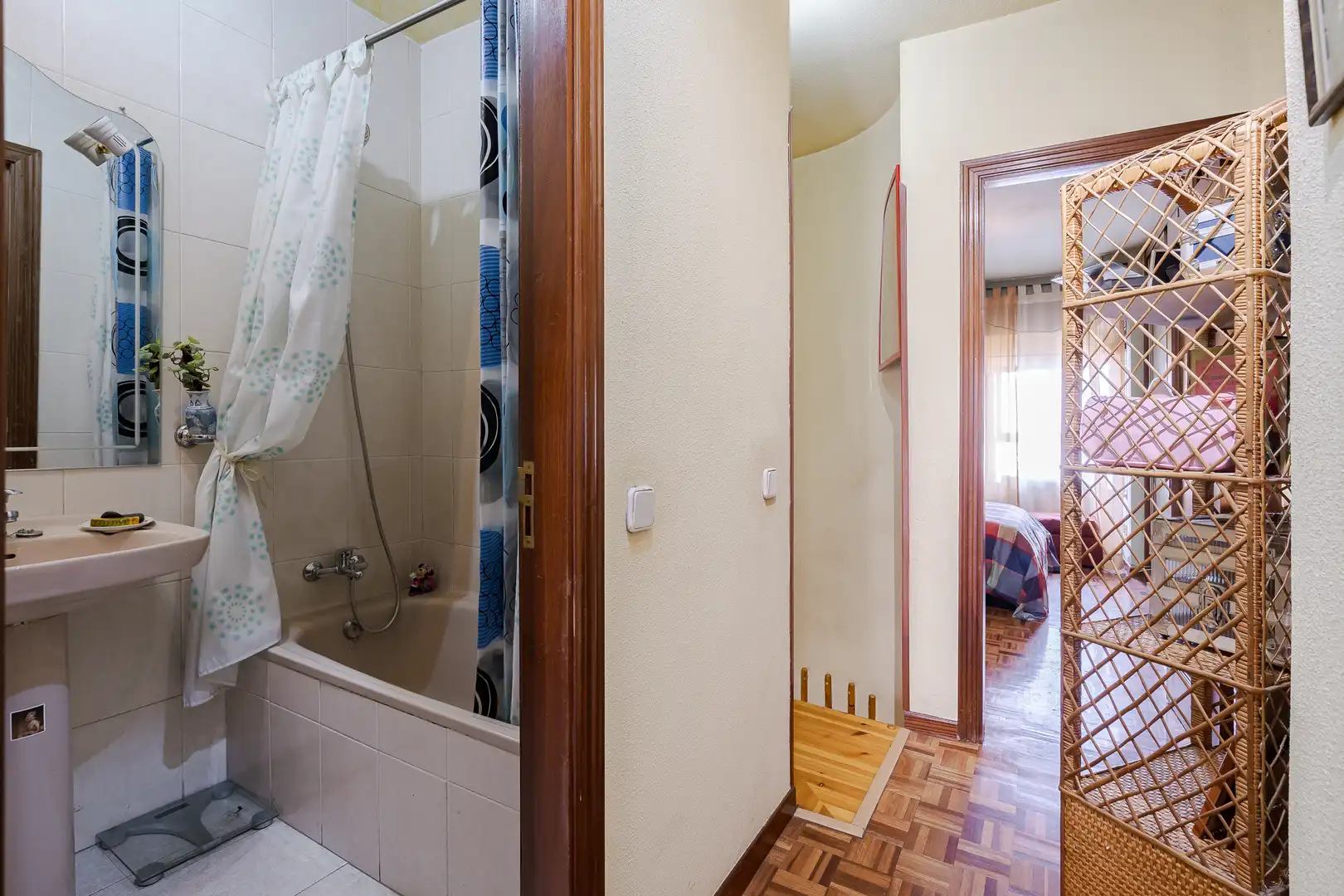 Schlafzimmer von Wohnung zum Verkauf in Madrid mit Privatgarten, Terrasse und Balkon