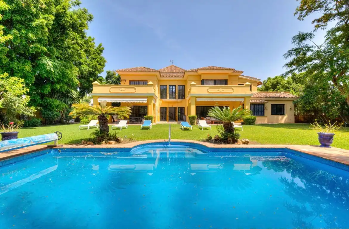 Haus mit Terrasse zum Verkauf in Benamara - Atalaya