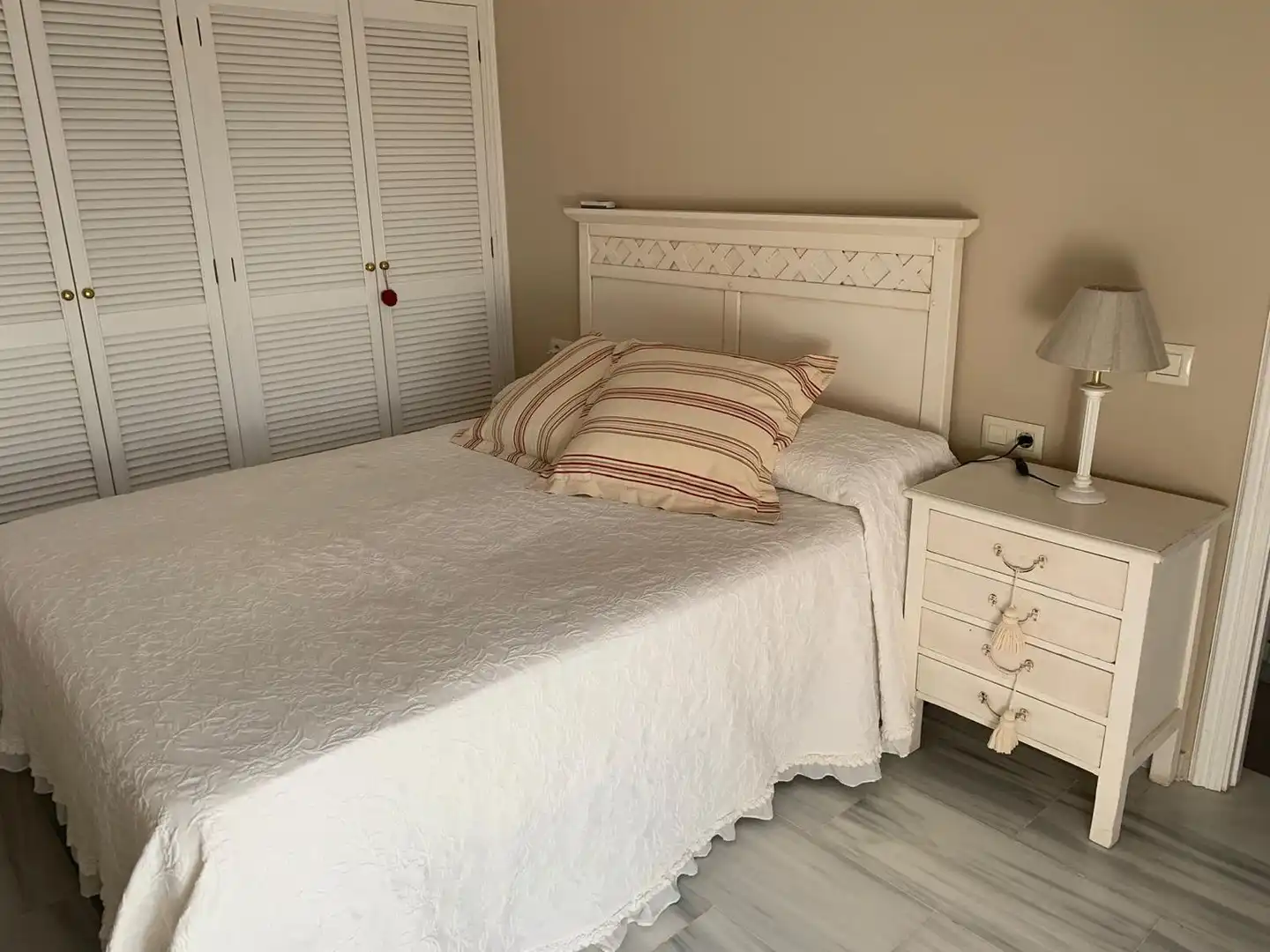 Habitación de Casa adosada en venta en Córdoba con Aire acondicionado, Jardín privado y Terraza