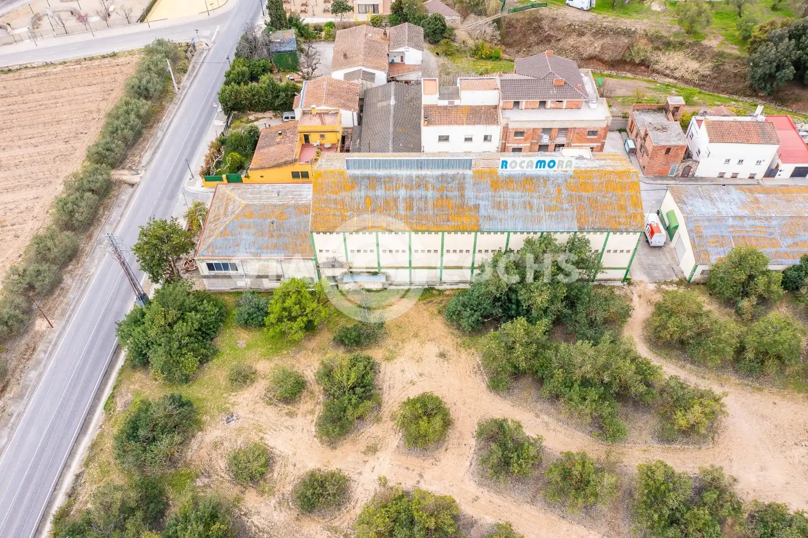 Exterior view of Industrial buildings for sale in Vallmoll