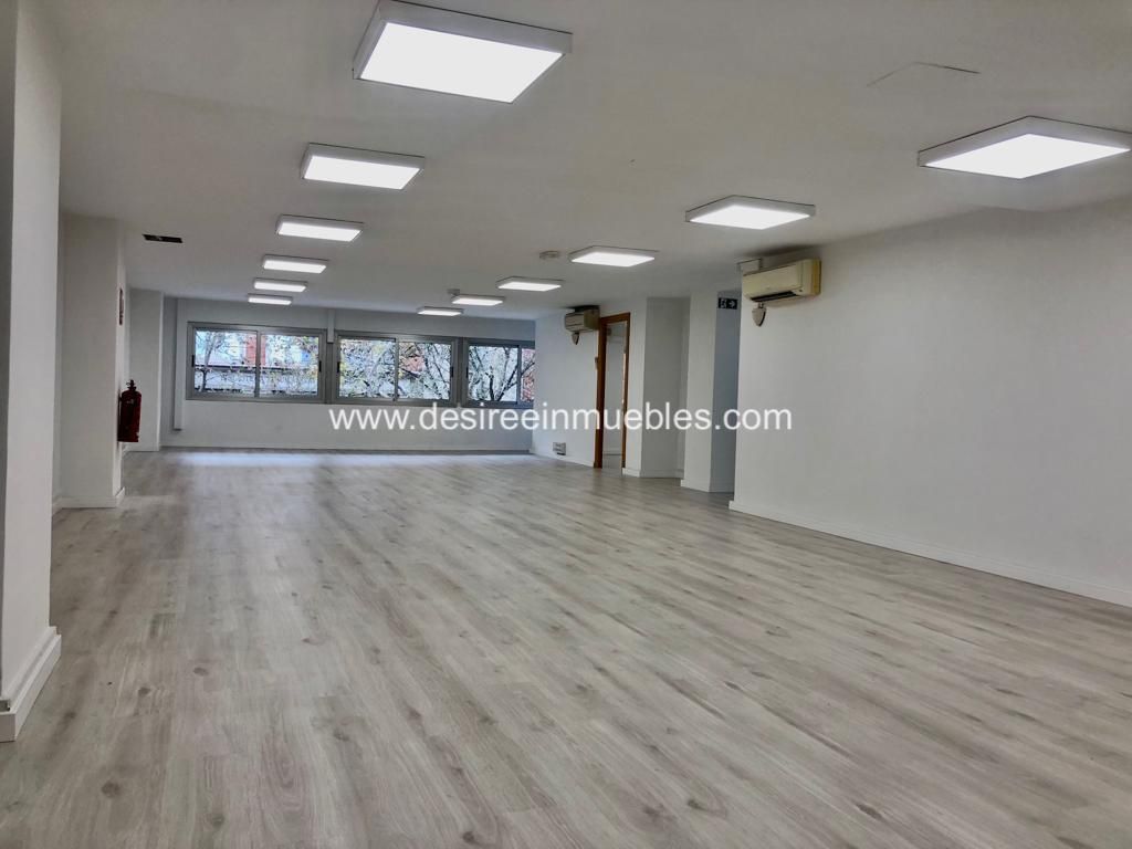 Office to rent in Carrer de les Arts Gràfiques, Exposició, El Pla del Real