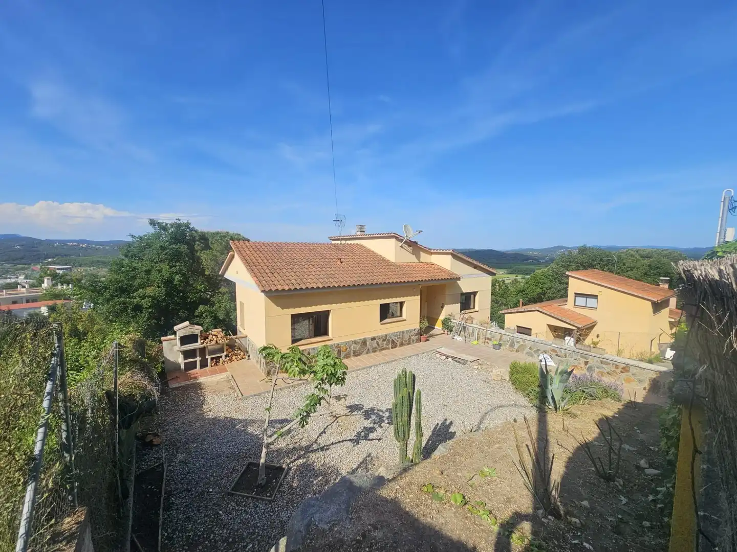 Vista exterior de Casa o xalet en venda en Fogars de la Selva amb Calefacció, Jardí privat i Terrassa