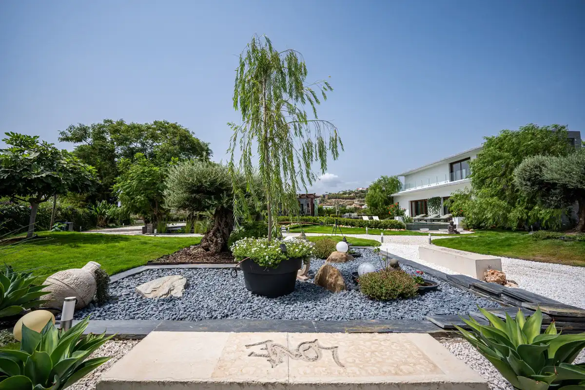 Jardí de Casa o xalet en venda en Málaga amb Aire condicionat, Terrassa i Piscina
