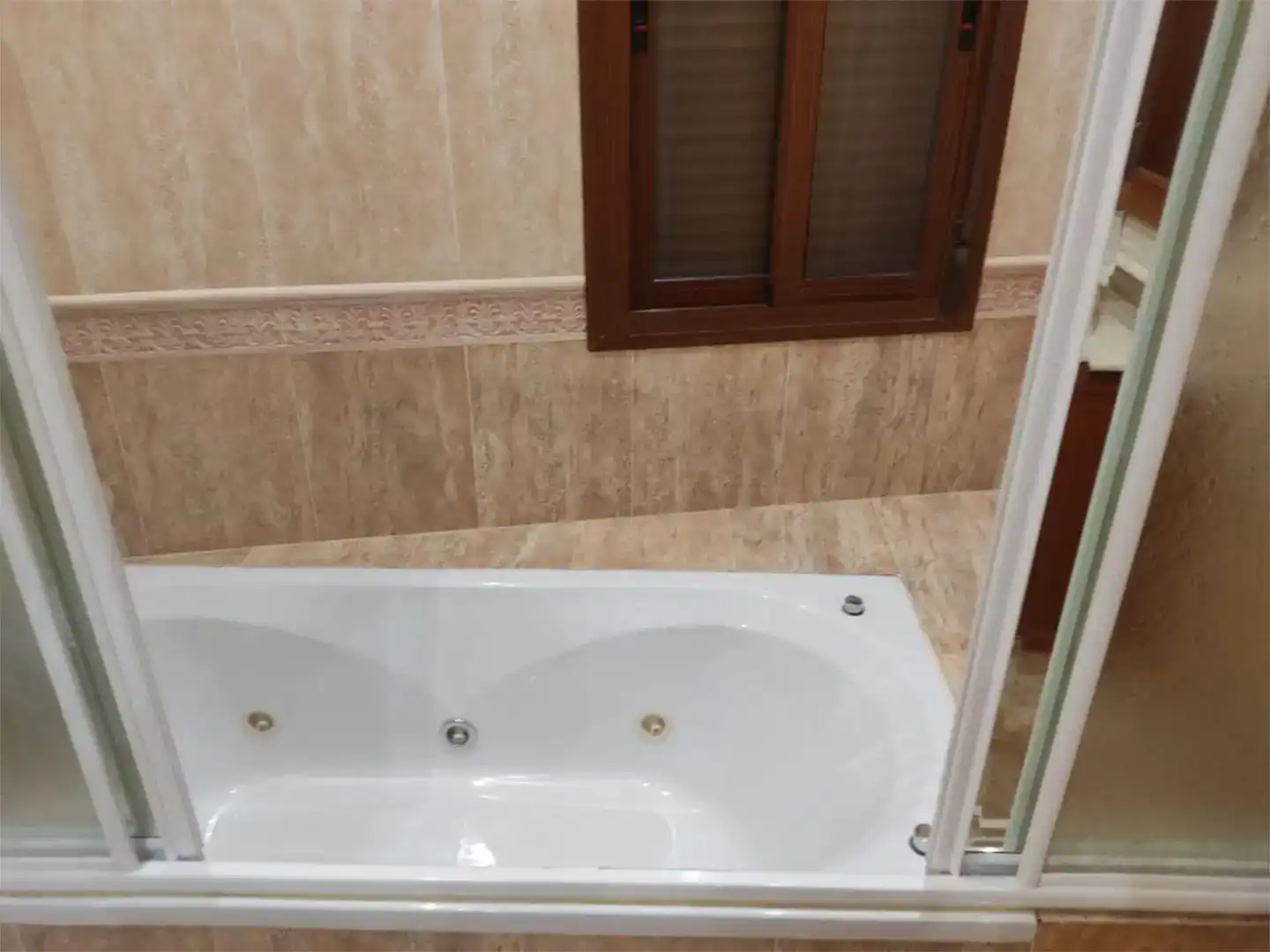 Bathroom of Houses for rent in Guaro, Málaga