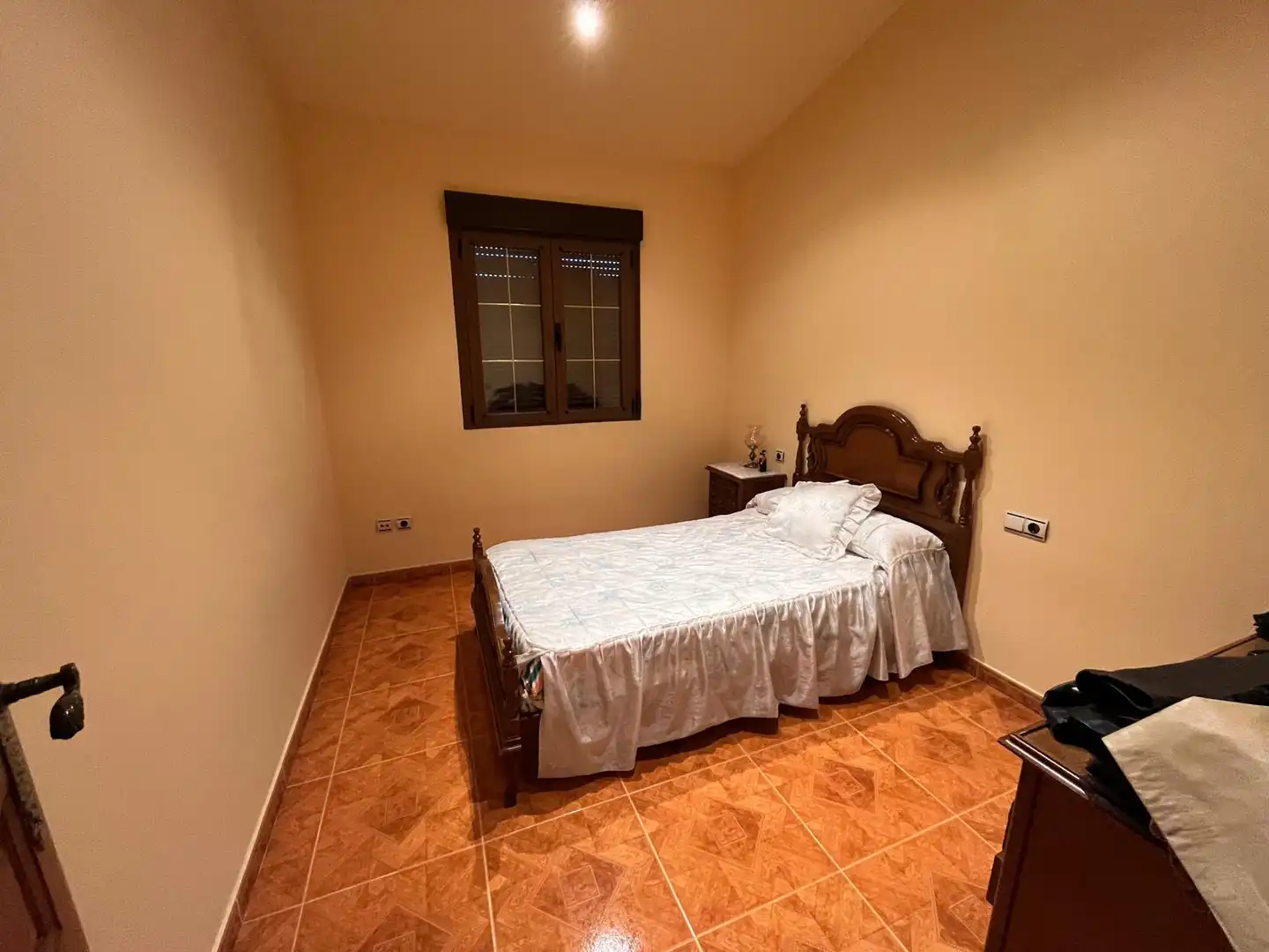 Habitación de Casa o chalet en venta en Cuéllar con Calefacción, Jardín privado y Terraza