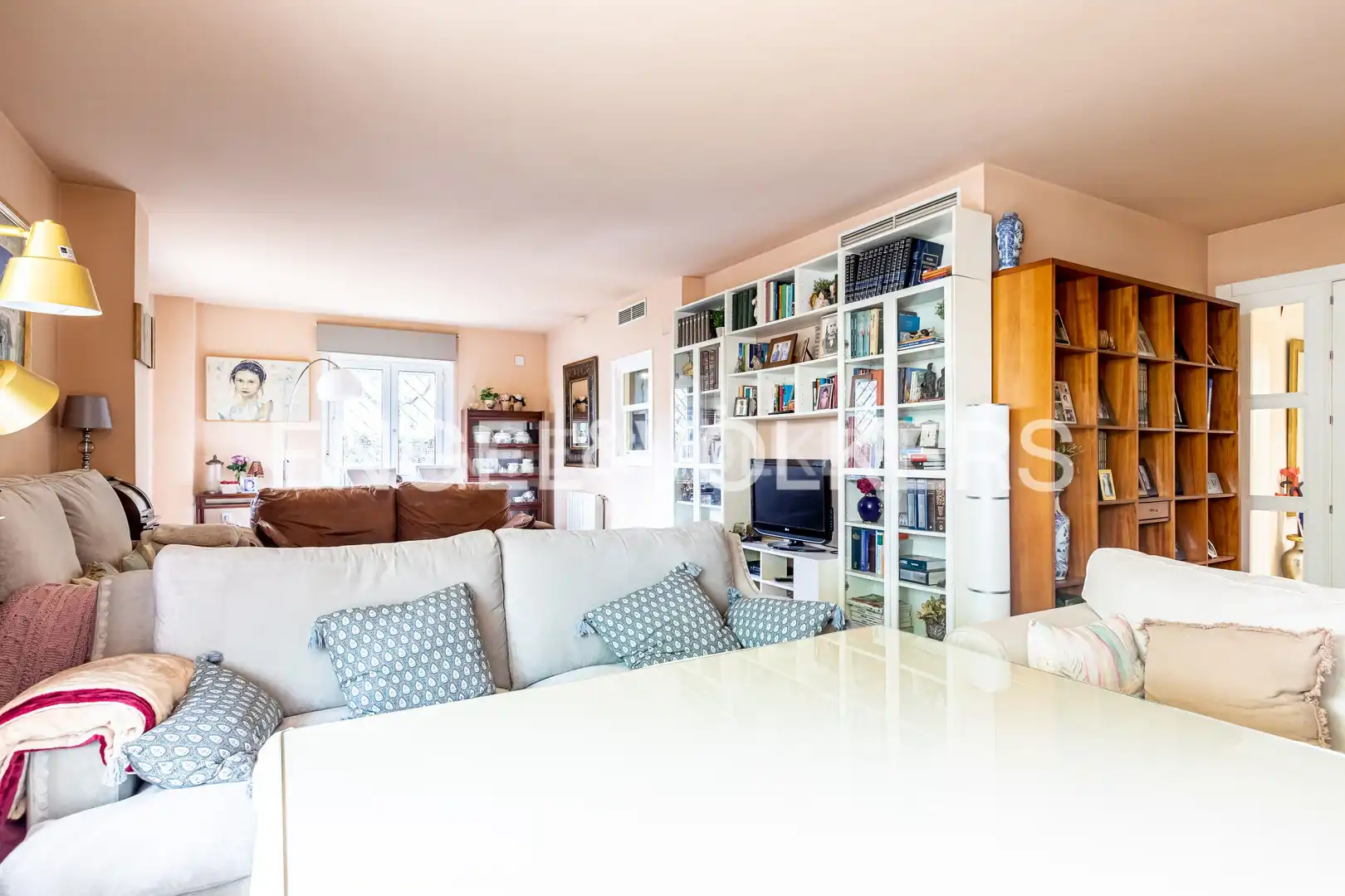 Sala de estar de Piso de alquiler en Sevilla con Aire acondicionado, Calefacción y Trastero