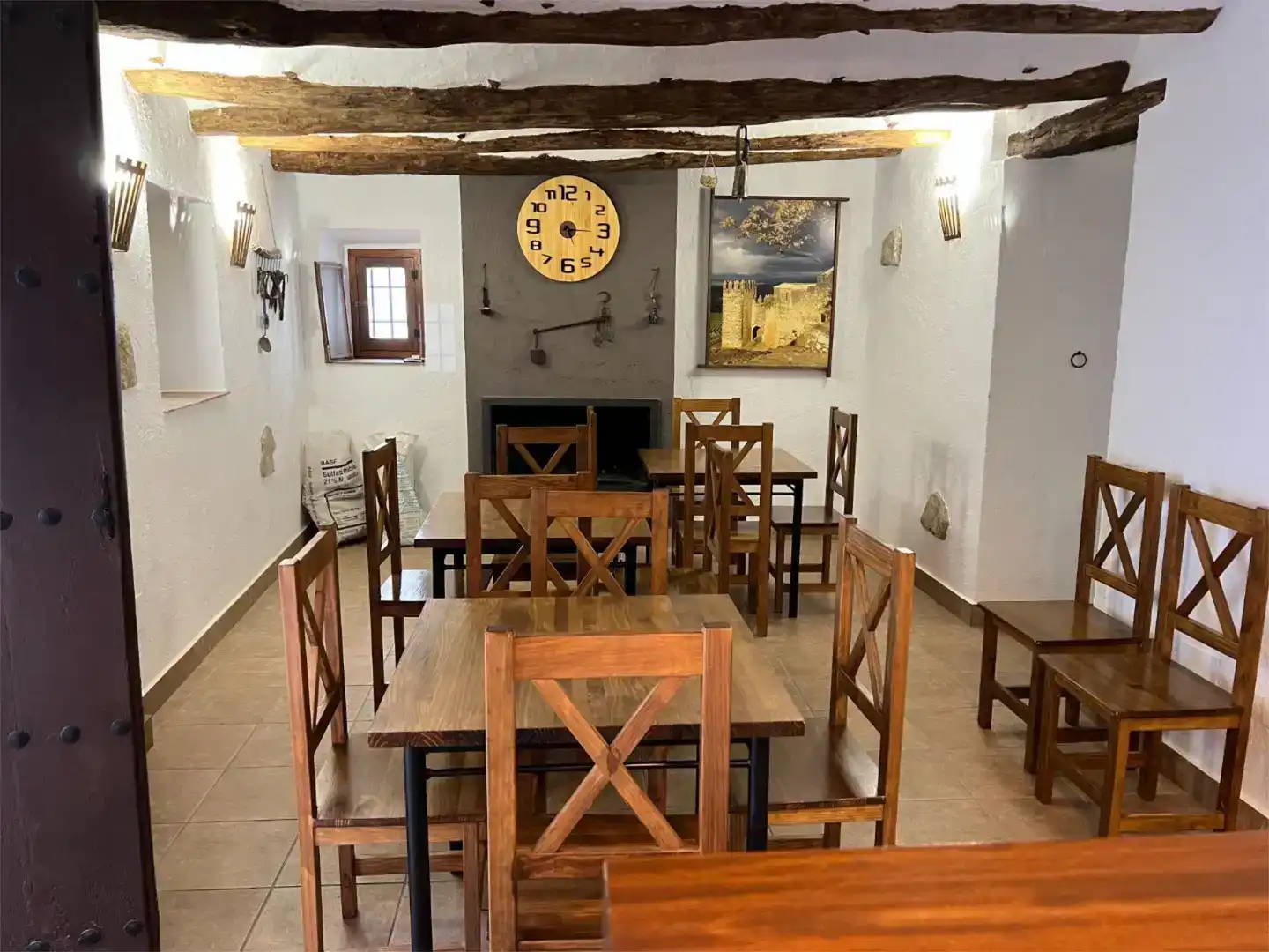 Local en venta en Sabiote con Amueblado