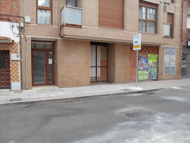 Local en venda a MAYOR, Alovera