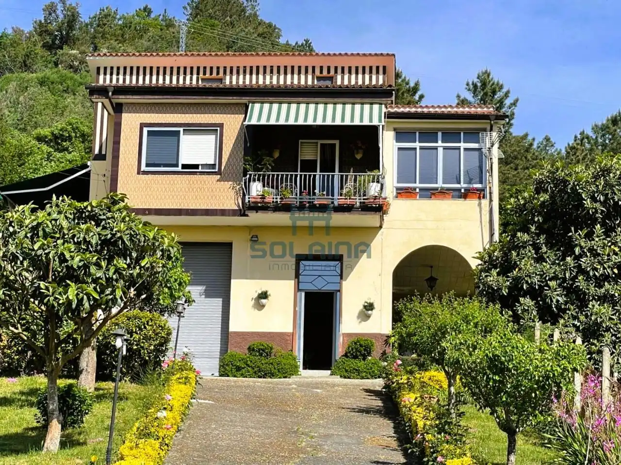Vista exterior de Casa o chalet en venta en Ourense Capital  con Calefacción, Jardín privado y Terraza