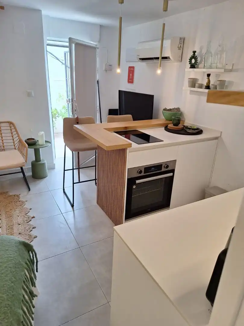 Cuina de Estudi en venda en Alicante / Alacant amb Aire condicionat, Calefacció i Moblat
