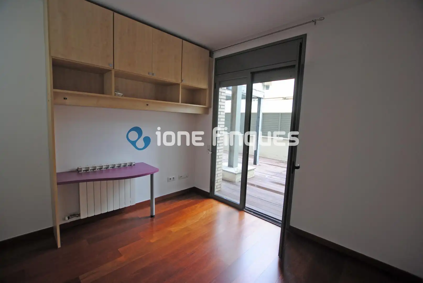 Wohnung zum Verkauf in Sant Cugat del Vallès mit Heizung, Privatgarten und Terrasse