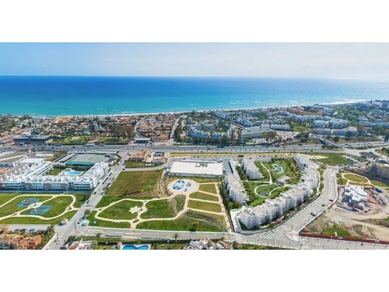Vista exterior de Àtic en venda en Estepona Pueblo