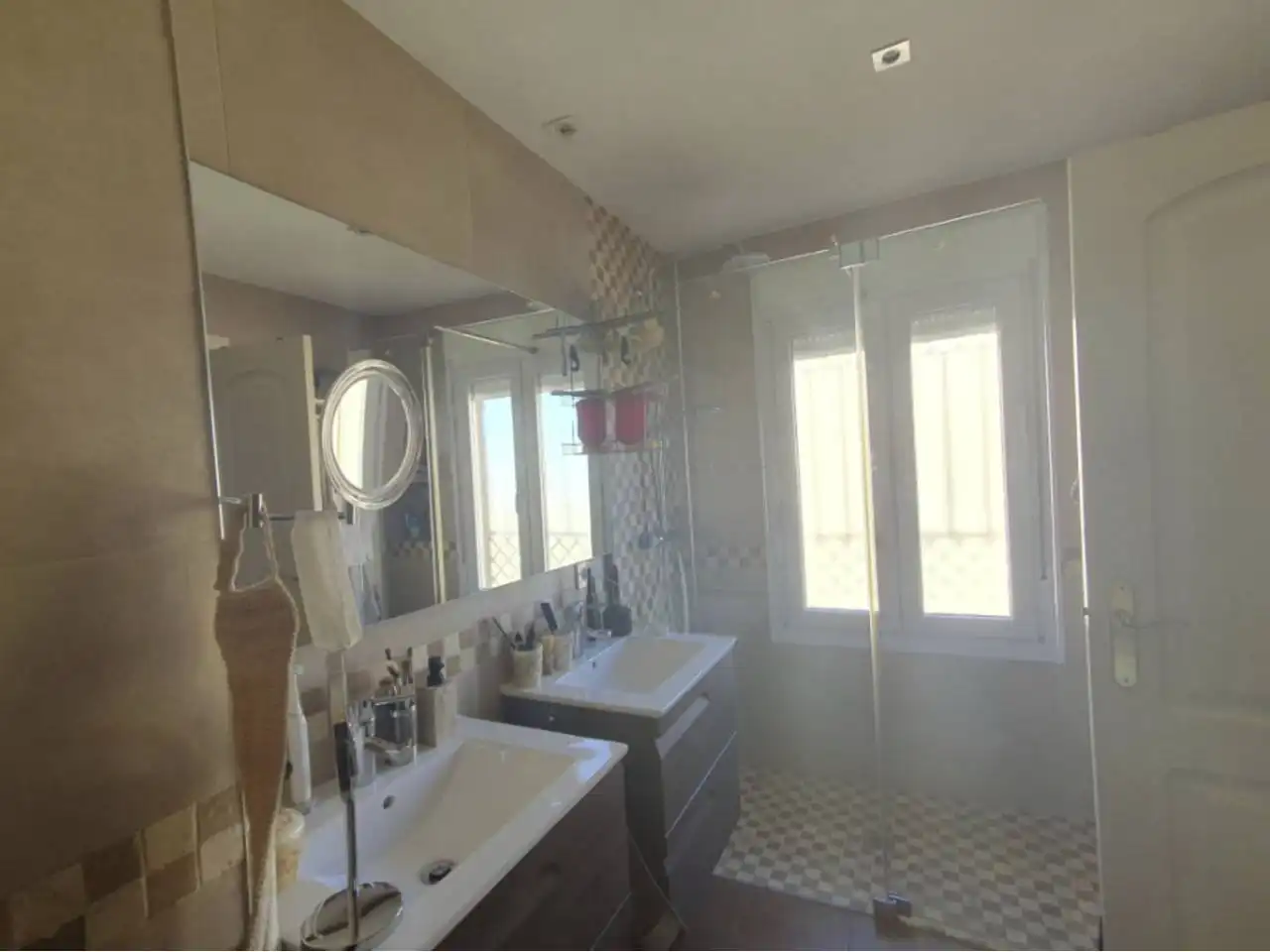 Bany de Casa o xalet en venda en Badajoz amb Calefacció, Jardí privat i Terrassa