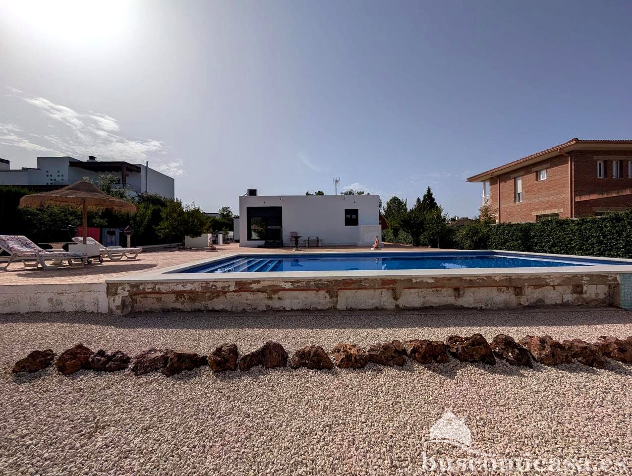 Swimming pool of House or chalet for sale in Linares  with Air Conditioner, Private garden and Swimming Pool