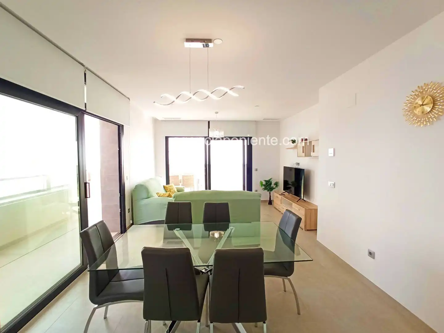 Living room of Flat for rent in Benidorm  with Air Conditioner, Terrace and Furnished