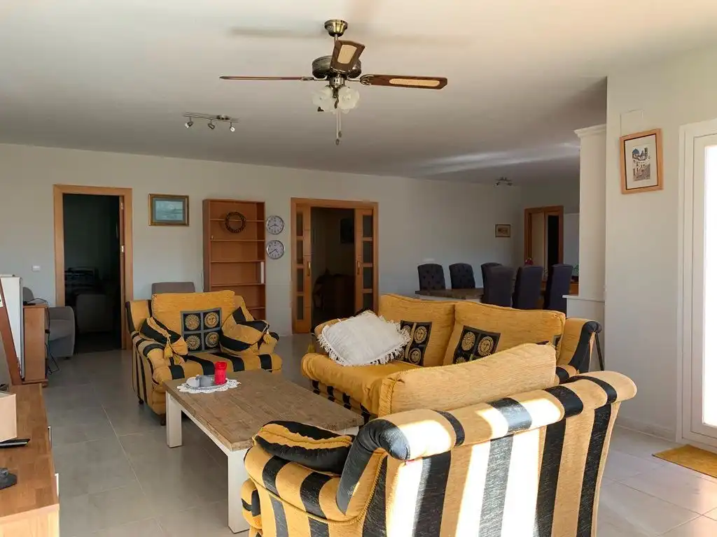 Living room of Houses for sale in L'Alfàs del Pi  with Air Conditioner, Heating and Private garden