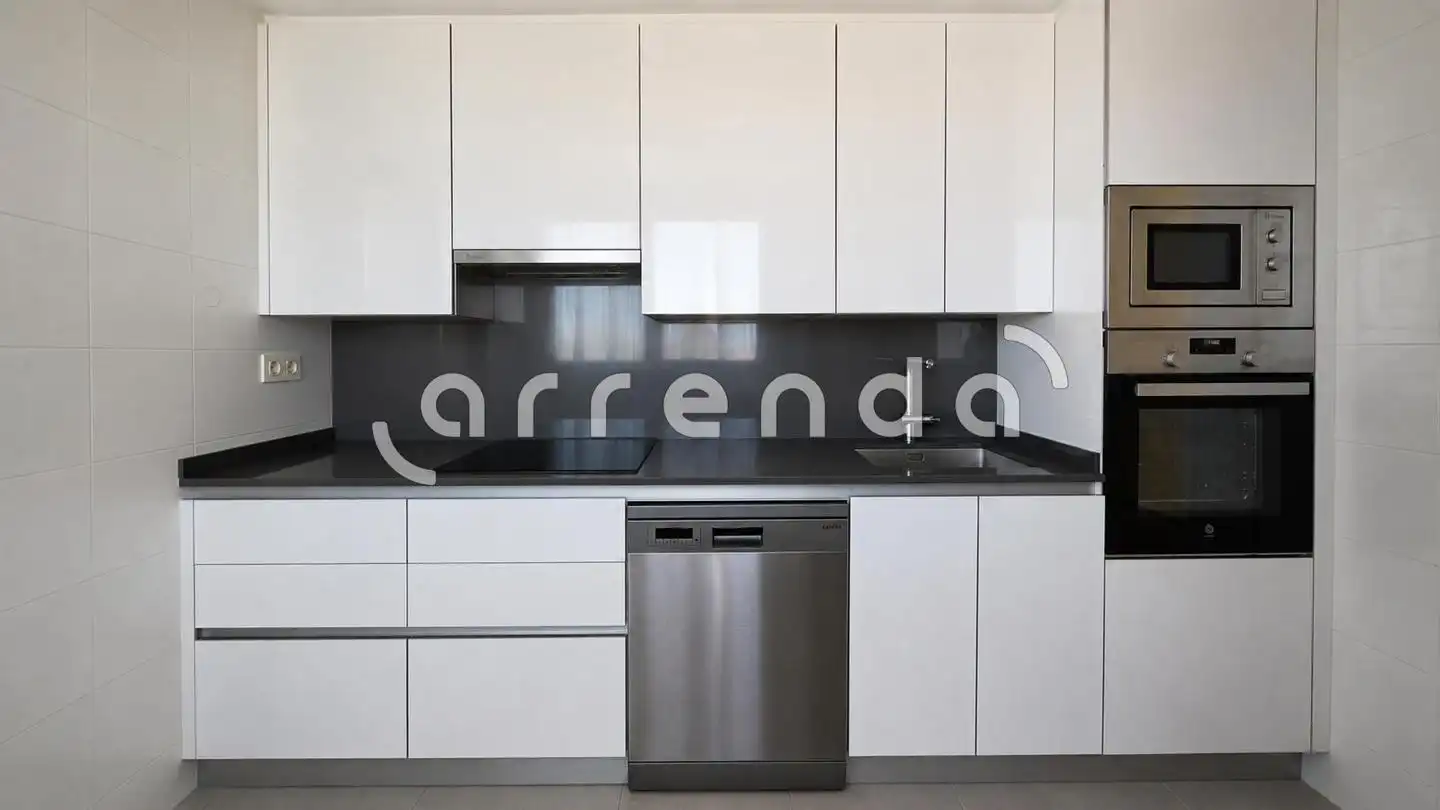 Kitchen of Flat for rent in Madrid  with Air Conditioner, Heating and Parquet flooring
