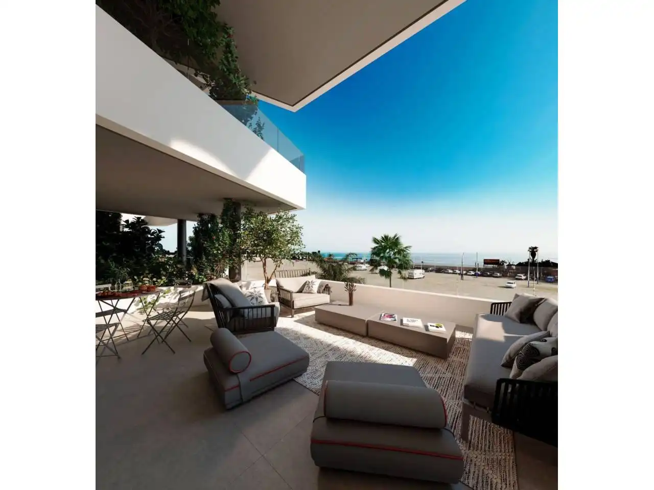 Piso con piscina en venta en Torre del Mar, imagen 3