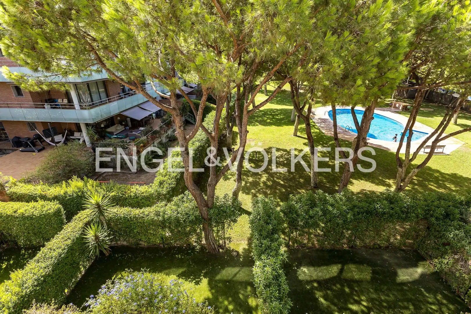 Garden of Flat for sale in Gavà  with Air Conditioner, Heating and Parquet flooring