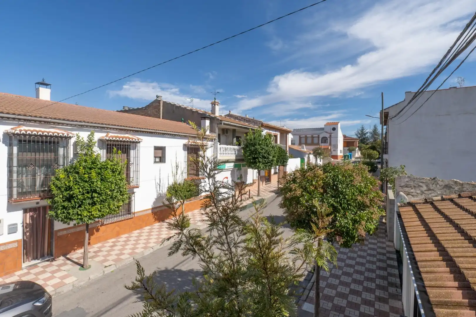 Vista exterior de Casa o chalet en venta en Albolote con Terraza y Balcón