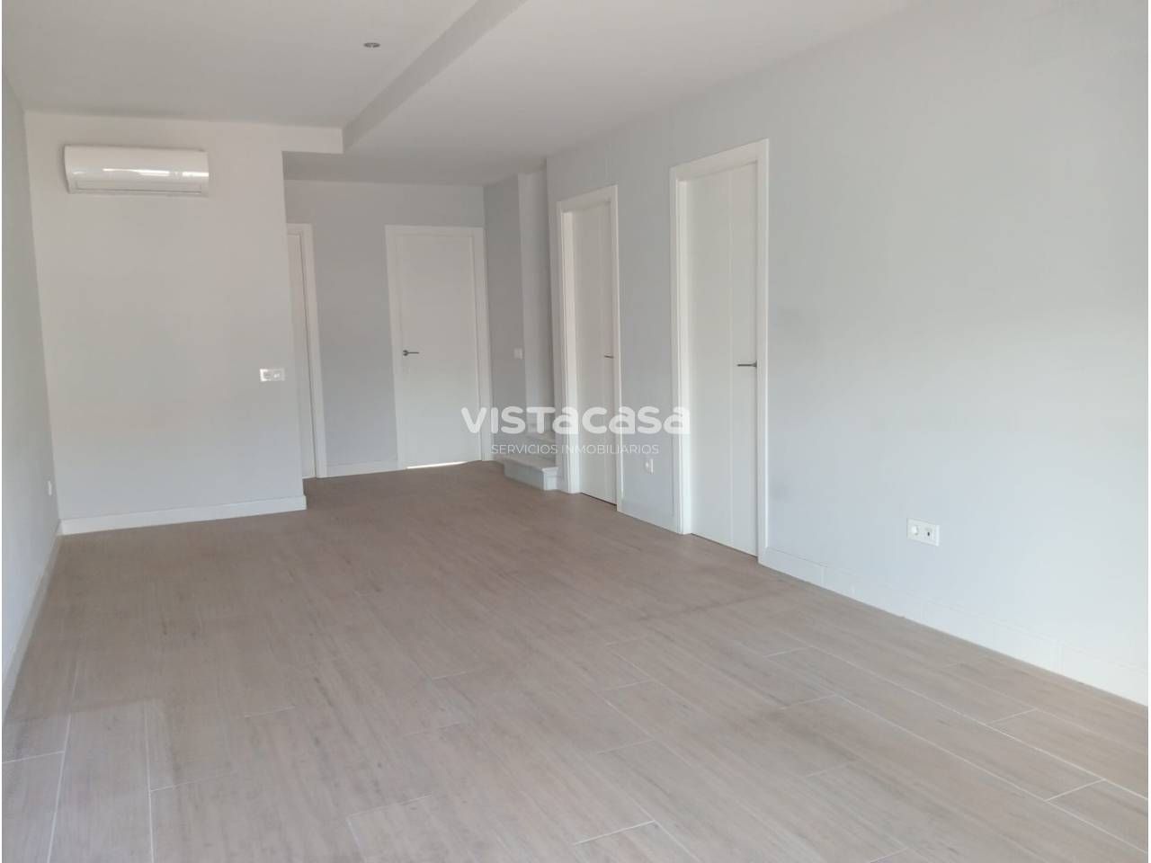 Bedroom of Flat to rent in Mairena del Alcor  with Air Conditioner, Terrace and Balcony