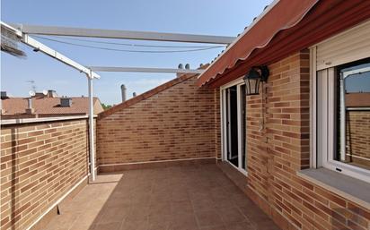 Terrace of Duplex for sale in Torrijos  with Air Conditioner and Terrace