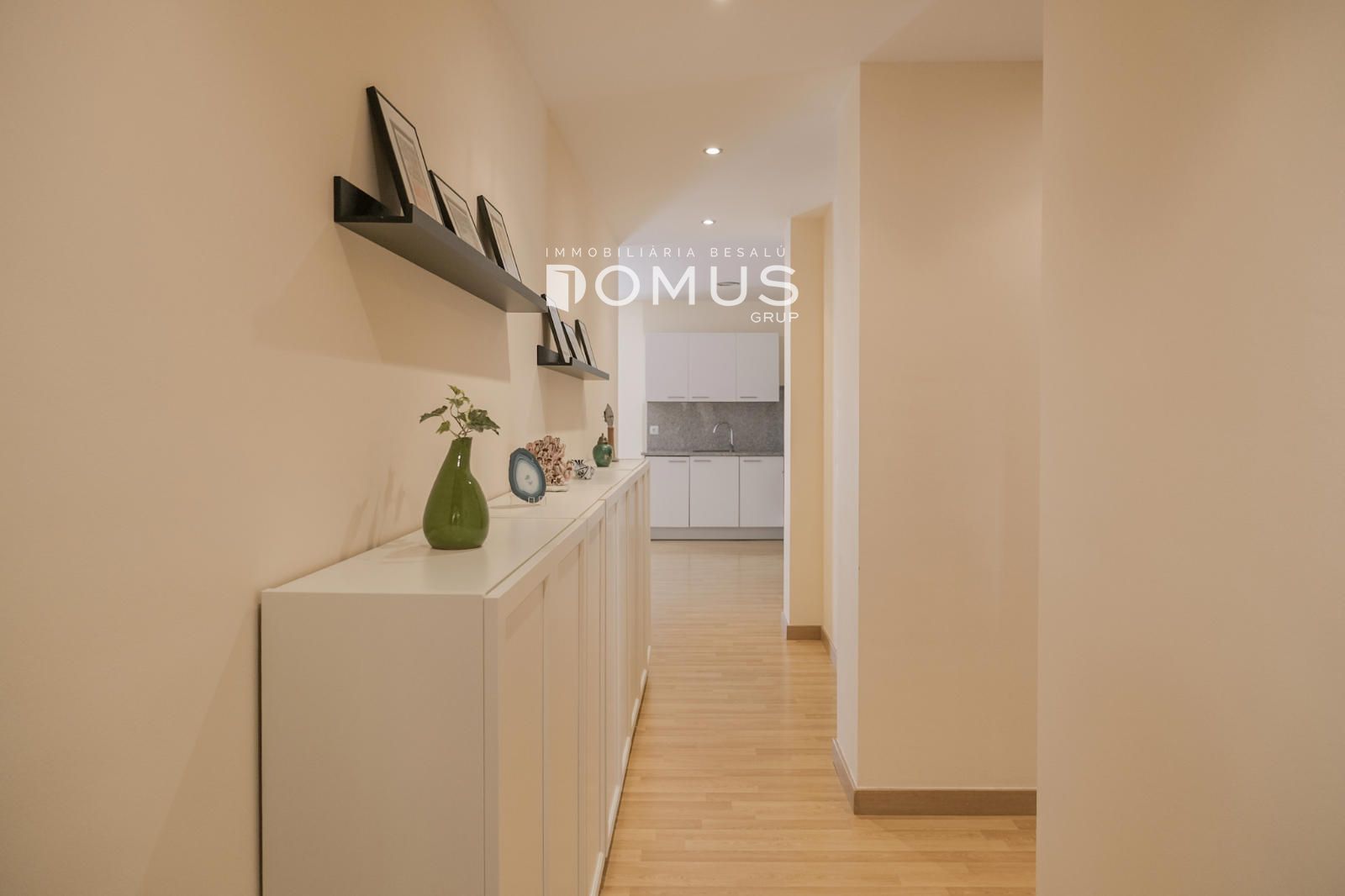 Flat for sale in Besalú  with Heating, Terrace and Oven