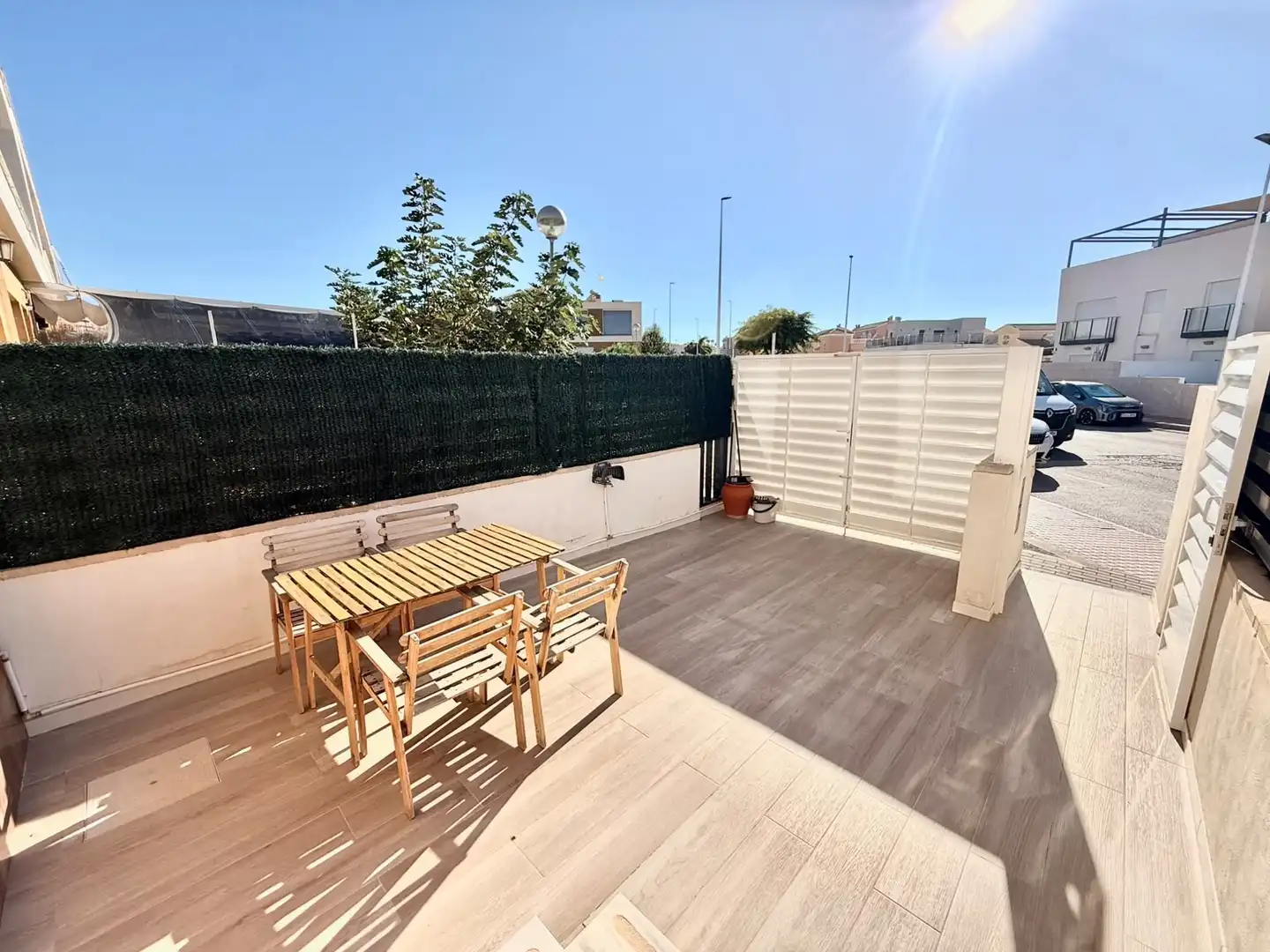 Chalet con piscina en alquiler en Gran Alacant, imagen 2