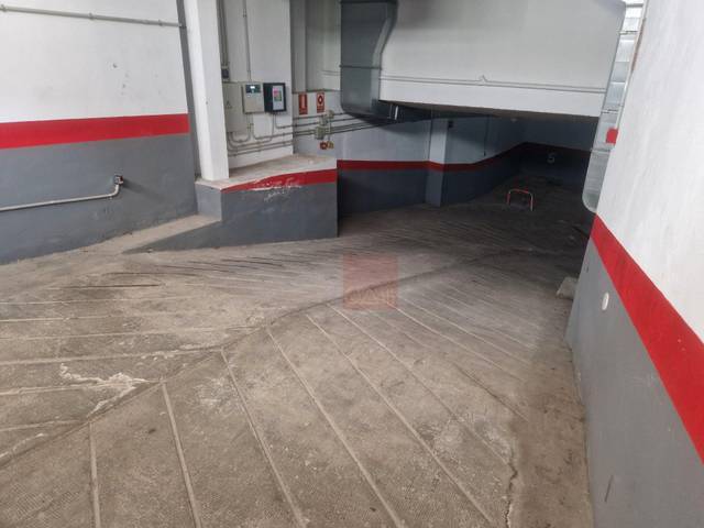 Garaje en Alquiler en Barrio de Albaicín