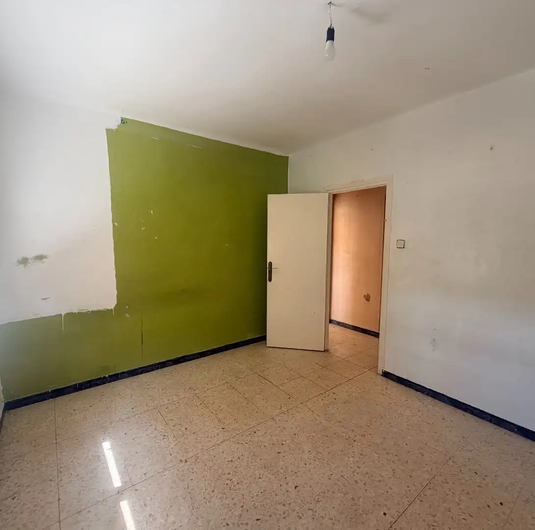 Piso en venta en Terrassa con Alarma