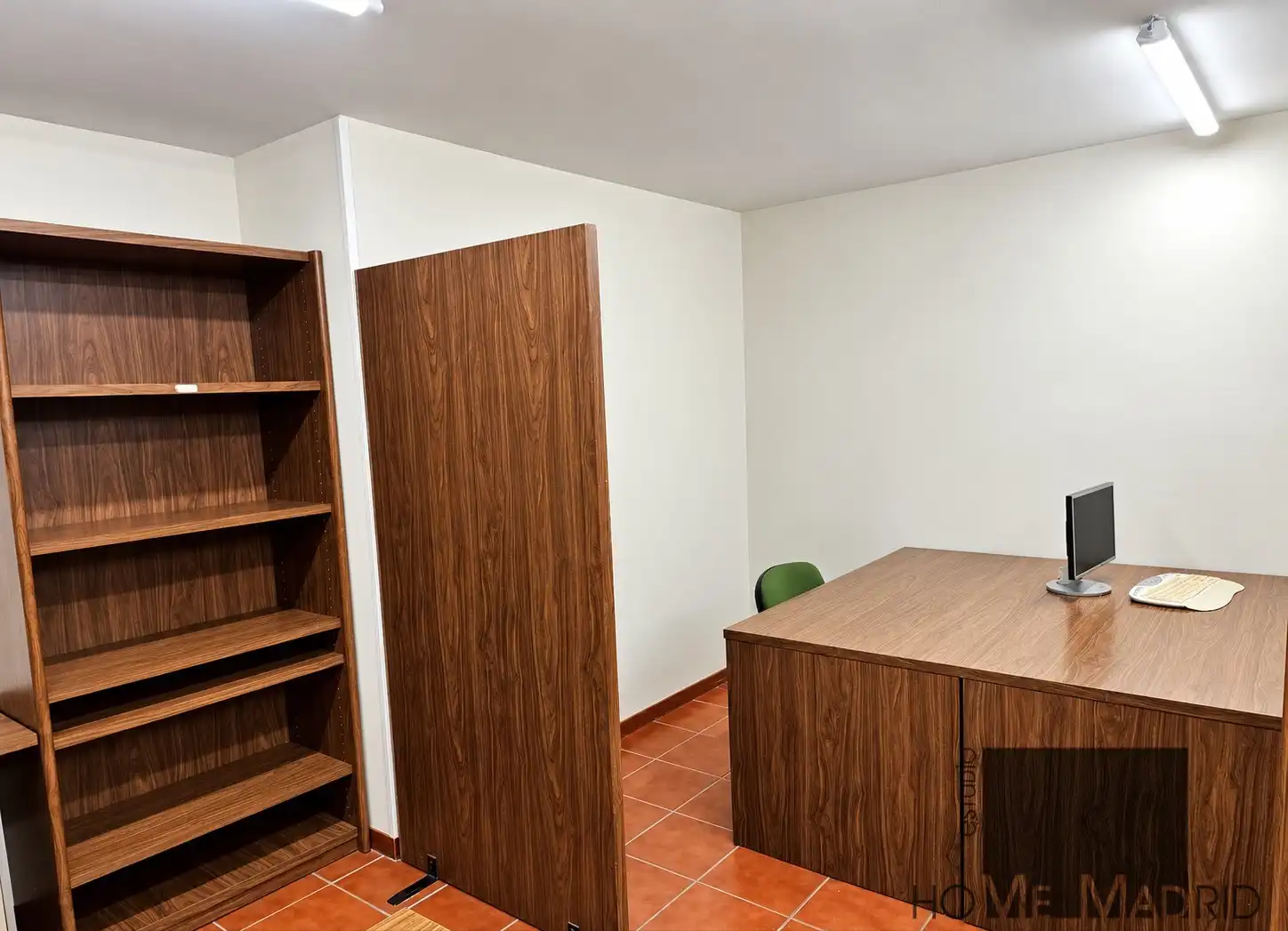 Oficina de alquiler en Fuencarral - El Pardo