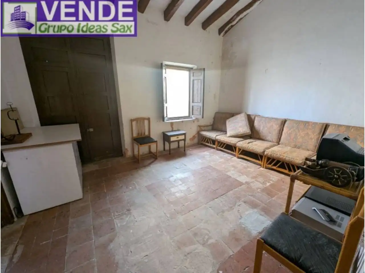 Detached homes for sale in Sax  with Furnished