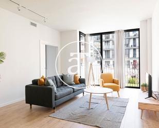 Living room of Flat to rent in  Barcelona Capital  with Air Conditioner and Balcony