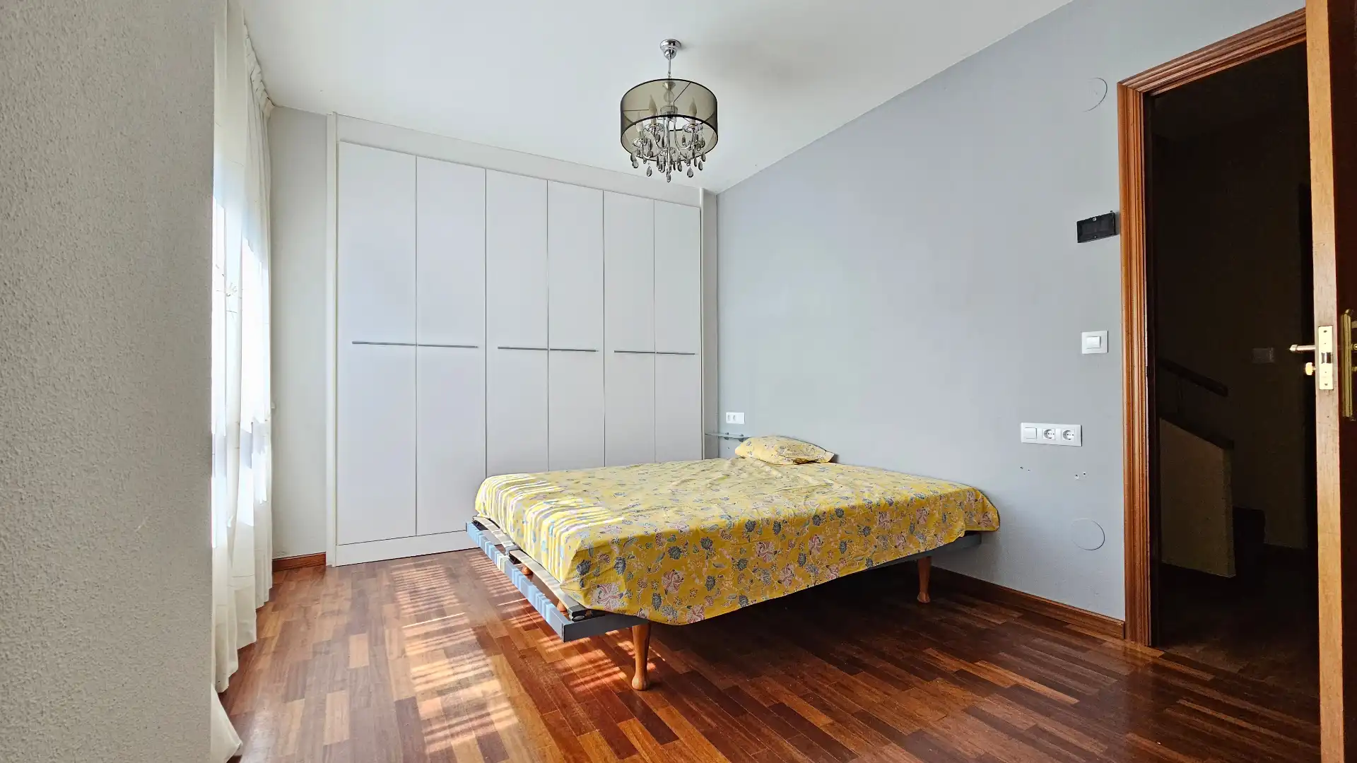 Habitación de Casa adosada en venta en Alegría-Dulantzi con Calefacción, Parquet y Terraza