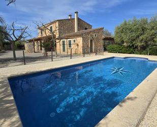 Exterior view of Country house for sale in Lloret de Vistalegre  with Terrace and Swimming Pool