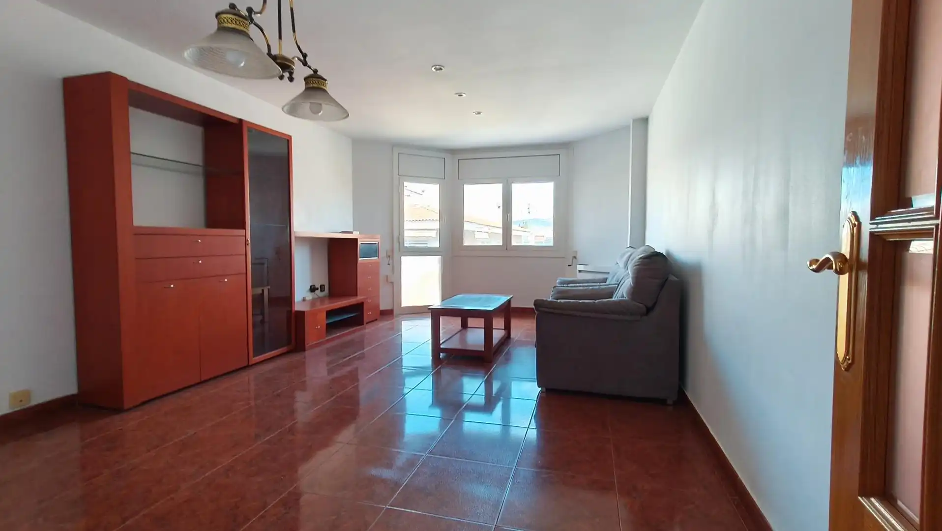 Sala de estar de Piso en venta en Vilanova i la Geltrú con Calefacción y Trastero