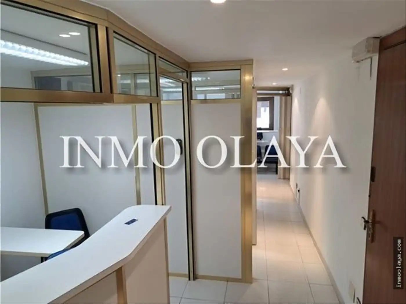 Local comercial en venda a Canovelles