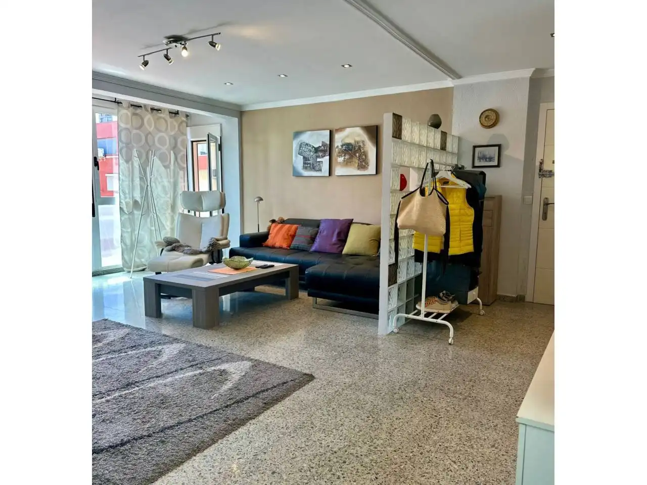 Flat with terrace for sale in Calle Godofredo Ros, imagen 5