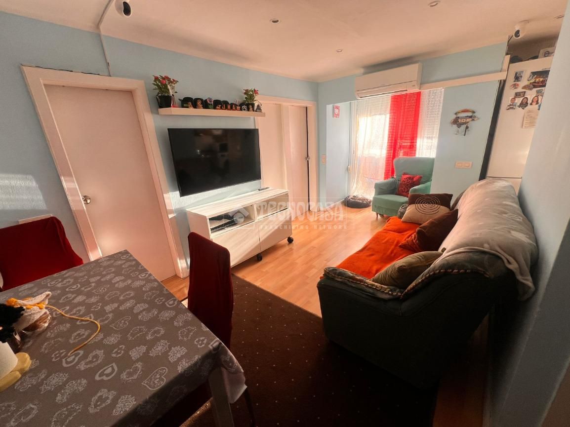 Living room of Flat for sale in  Barcelona Capital