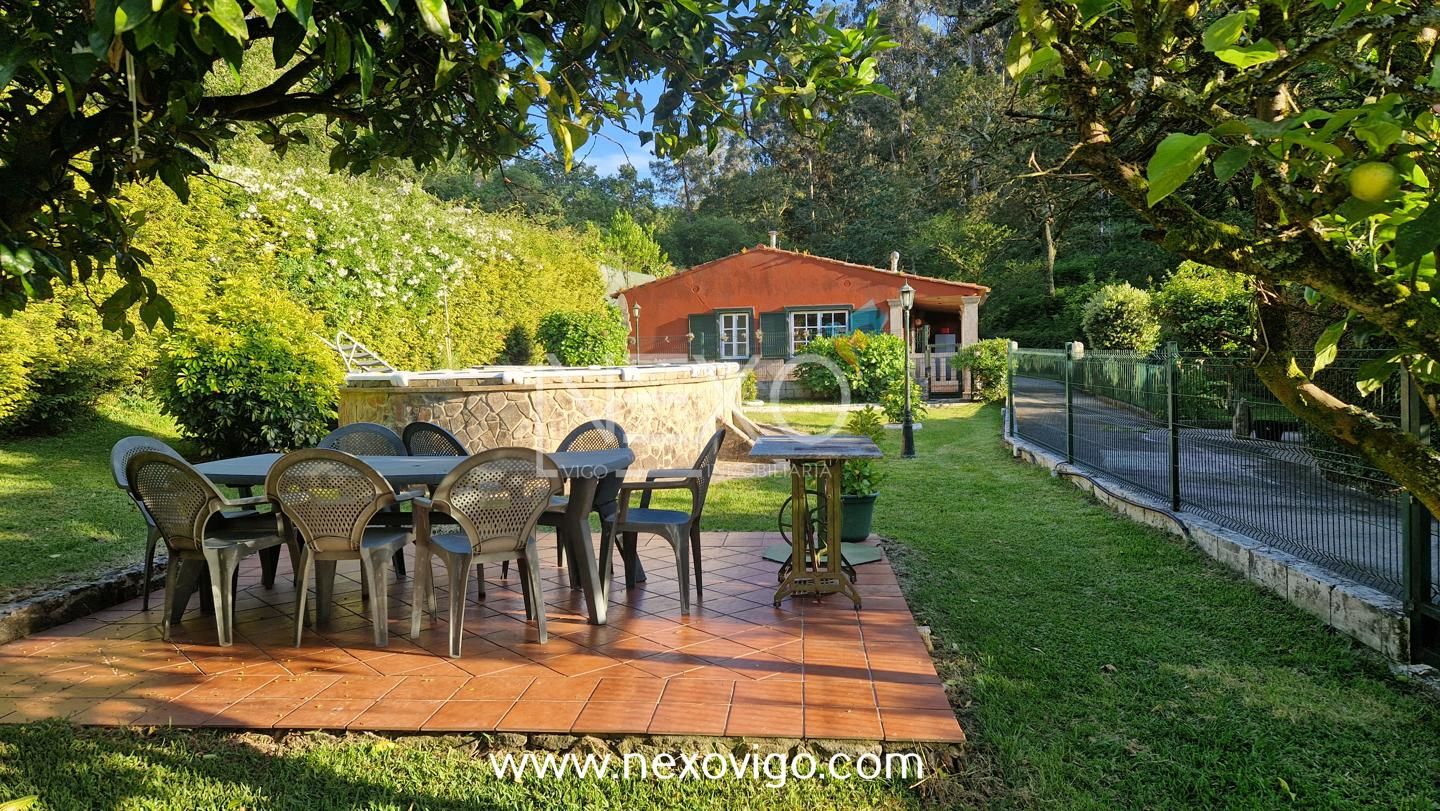 Garden of House or chalet for sale in Cangas   with Heating, Private garden and Swimming Pool